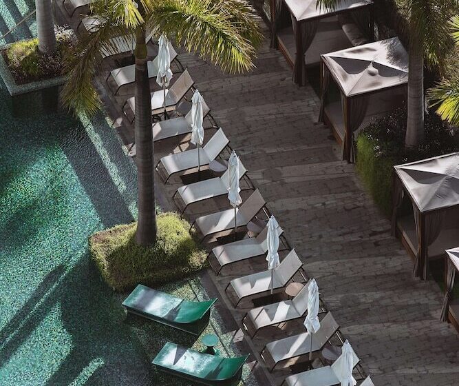 Savoy Palace, The Leading Hotels of The World Savoy Signature