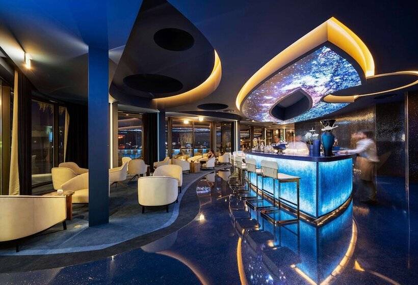 Savoy Palace, The Leading Hotels of The World Savoy Signature