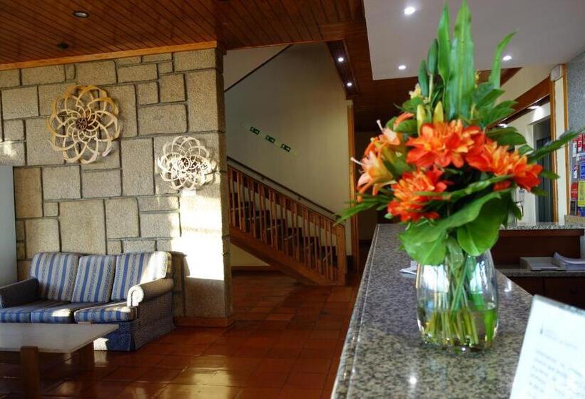 ホテル Senhora Do Castelo