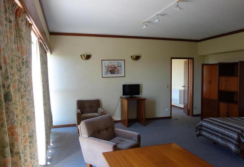 ホテル Senhora Do Castelo