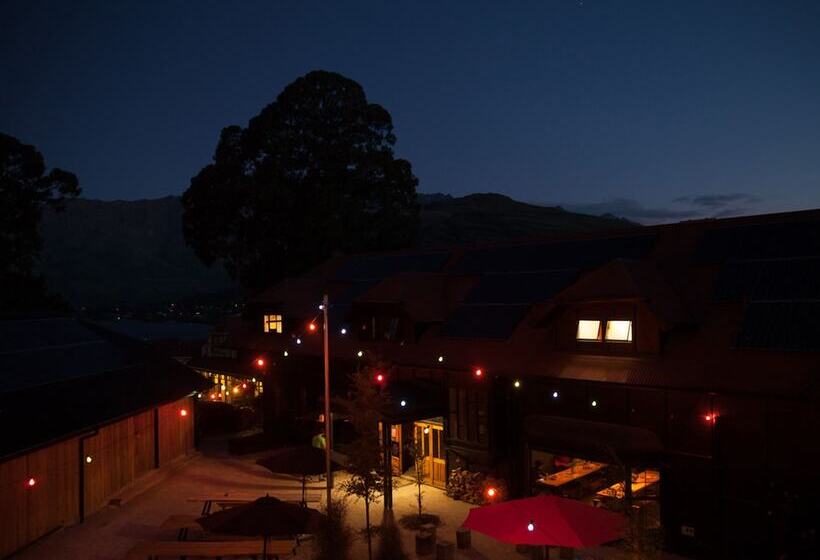 فندق Sherwood Queenstown