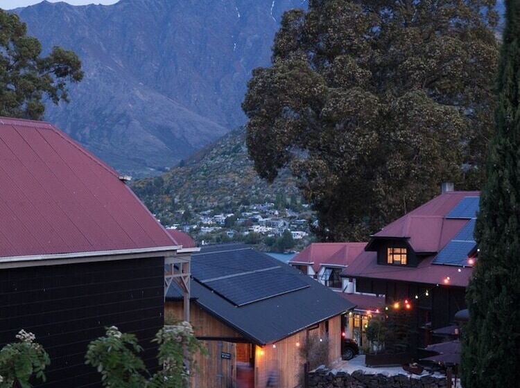 فندق Sherwood Queenstown