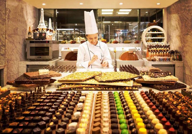 هتل Sofitel Philippine Plaza Manila