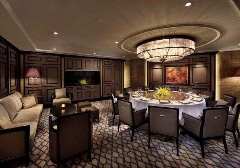 هتل Sofitel Philippine Plaza Manila