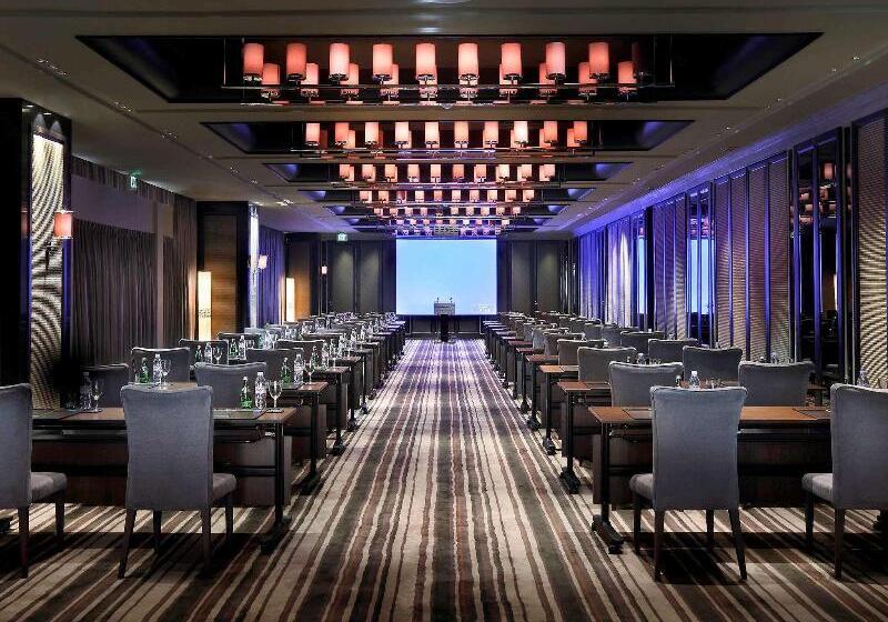 هتل Sofitel Philippine Plaza Manila