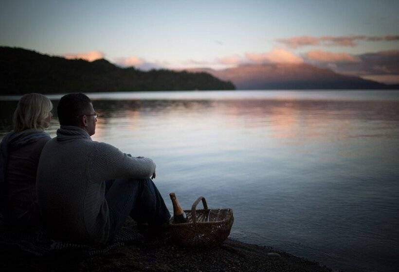 Отель Solitaire Lodge