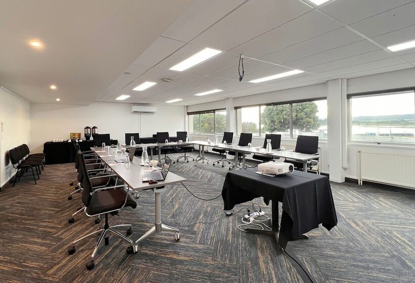 Sudima Hotel Lake Rotorua