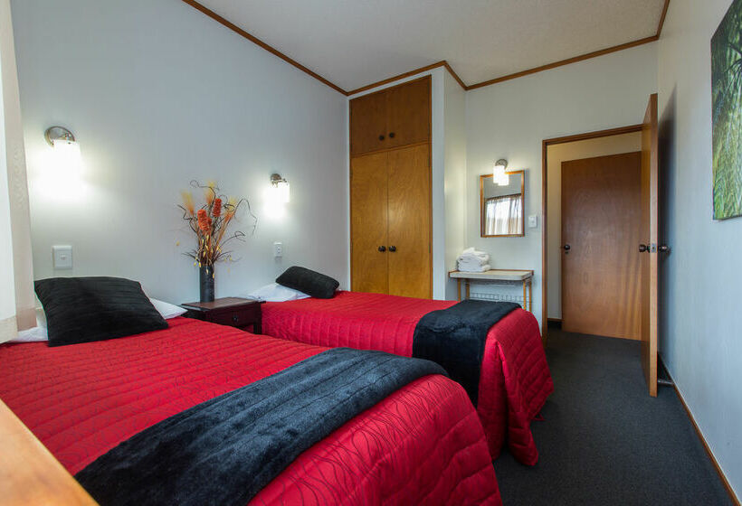 فندق Summit Motor Lodge