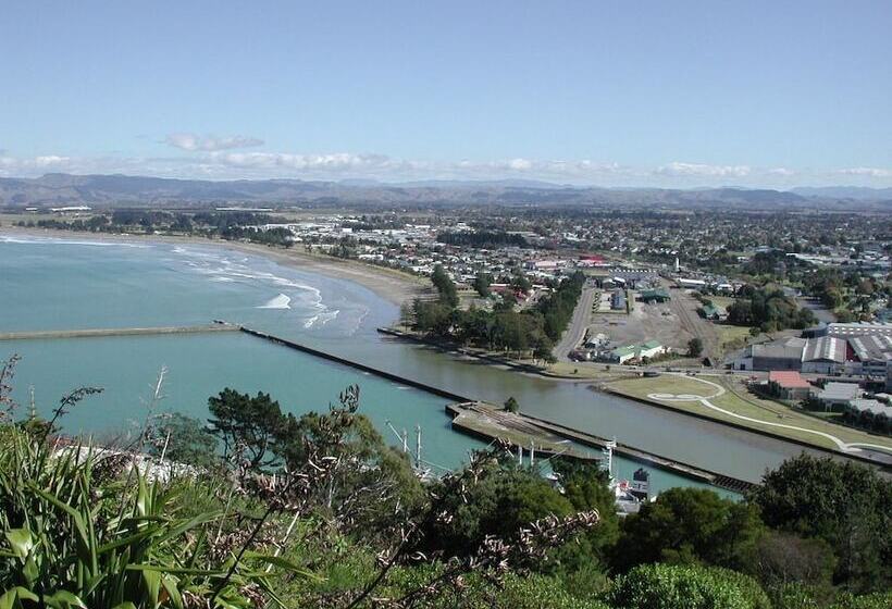 هتل Teal Motor Lodge