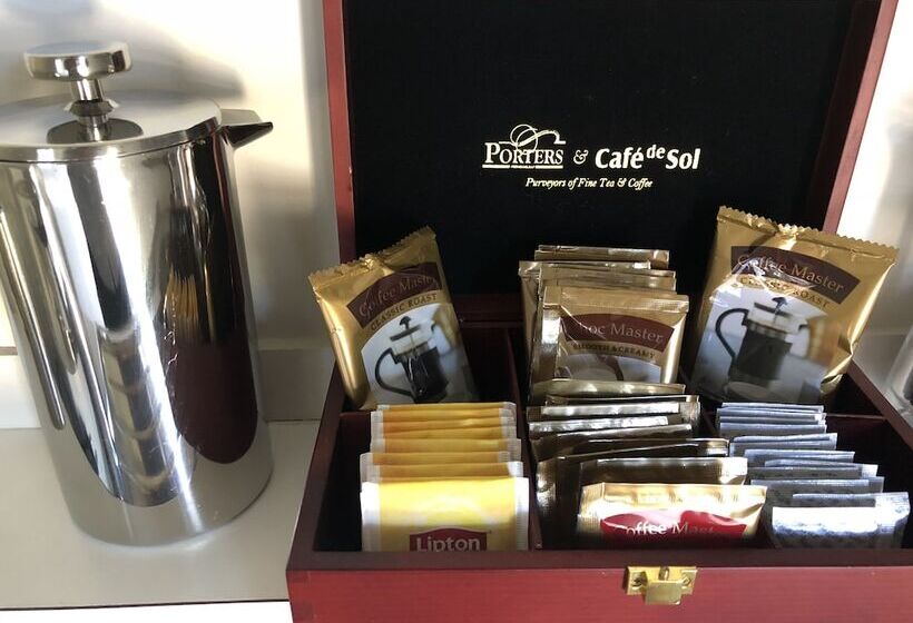 هتل Teal Motor Lodge