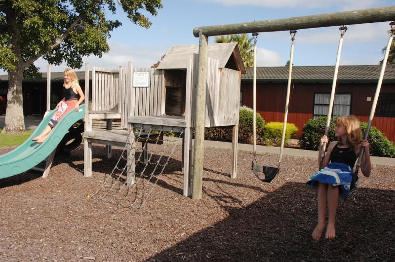 هتل Teal Motor Lodge