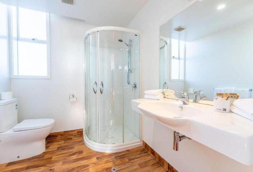 Отель The Grosvenor