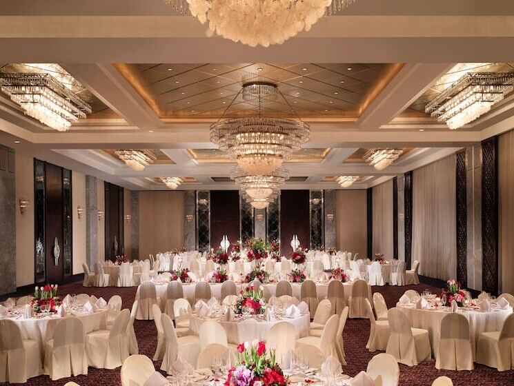 هتل The Peninsula Manila