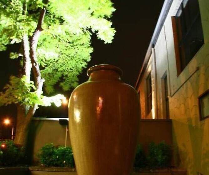 فندق The Towers On The Park