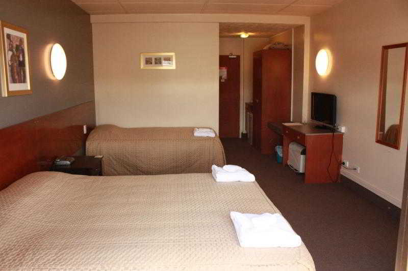 The Victoria Hotel Dunedin