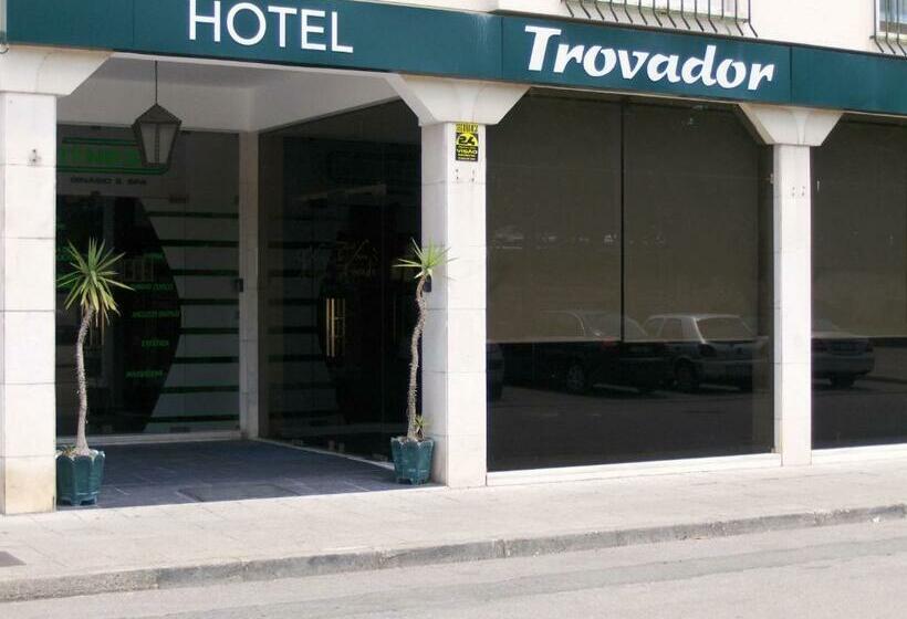 Отель Trovador