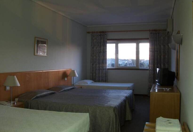 Отель Up Pateira