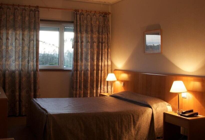 Отель Up Pateira