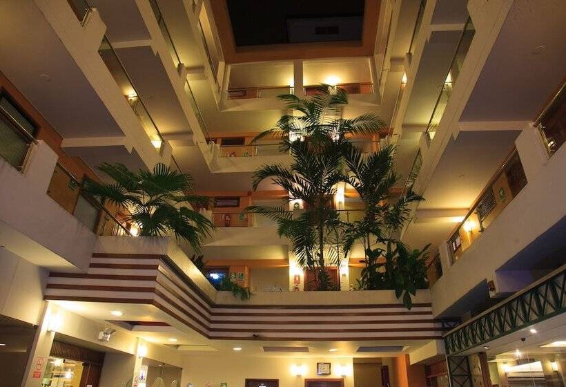 هتل Victoria Regia