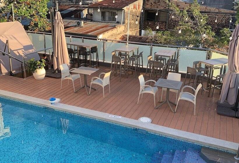 هتل Victoria Regia