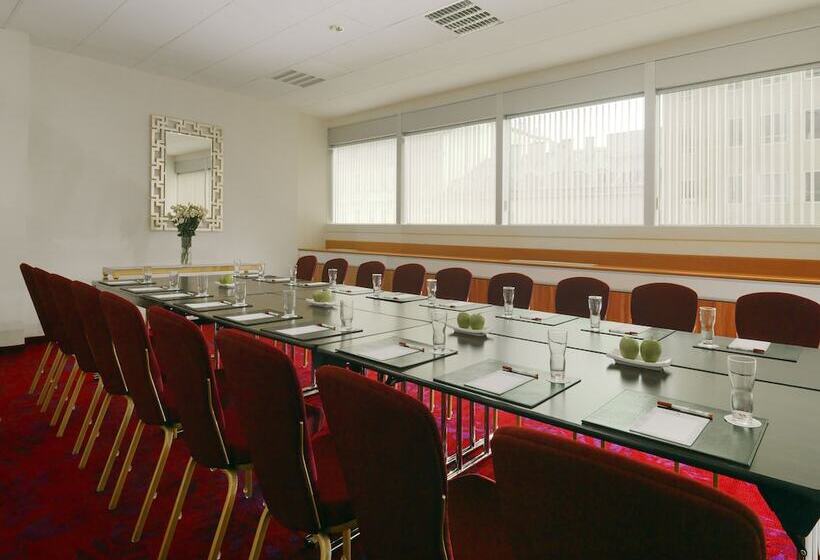 酒店 Warsaw Presidential