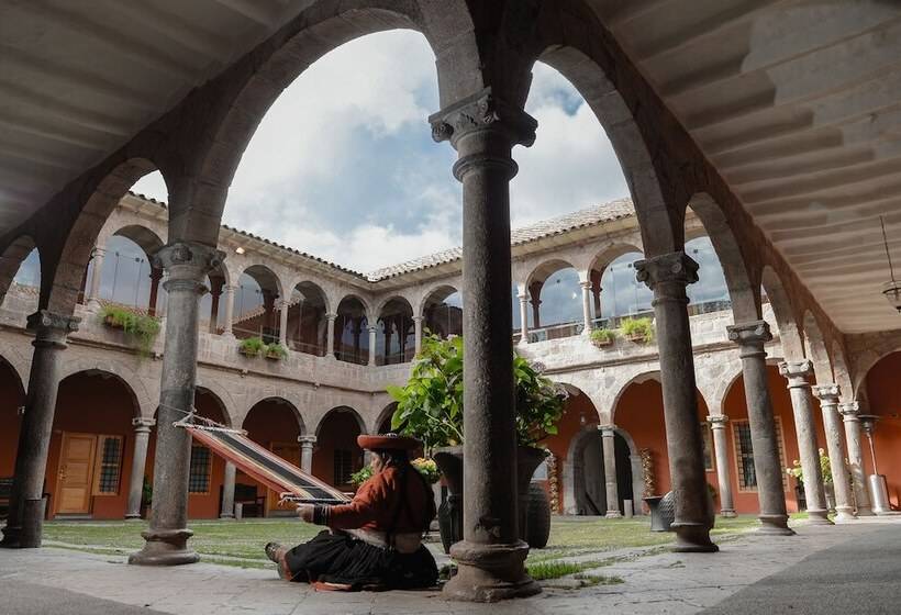 ホテル Costa Del Sol Wyndham Cusco