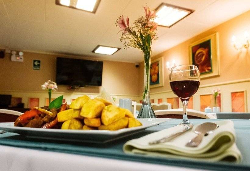 Отель Xima Central Tacna