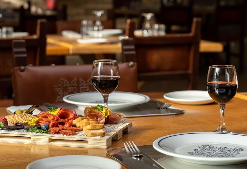 Jupiter Albufeira Hotel - Family & Fun