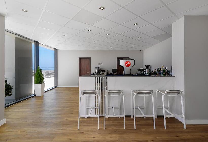 Jupiter Albufeira Hotel - Family & Fun