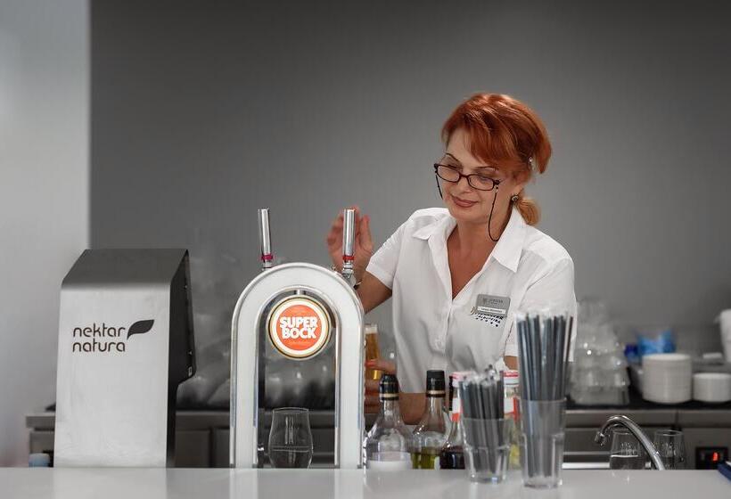 Jupiter Albufeira Hotel - Family & Fun