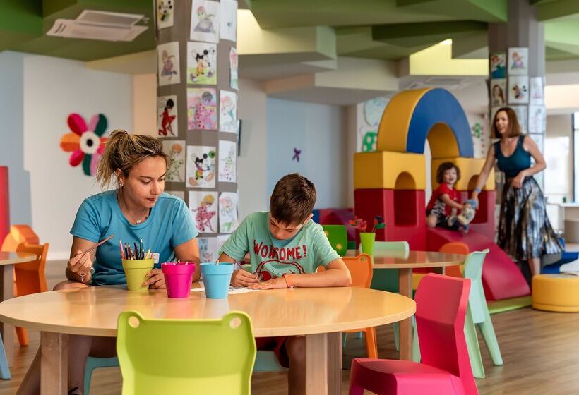 Jupiter Albufeira Hotel - Family & Fun