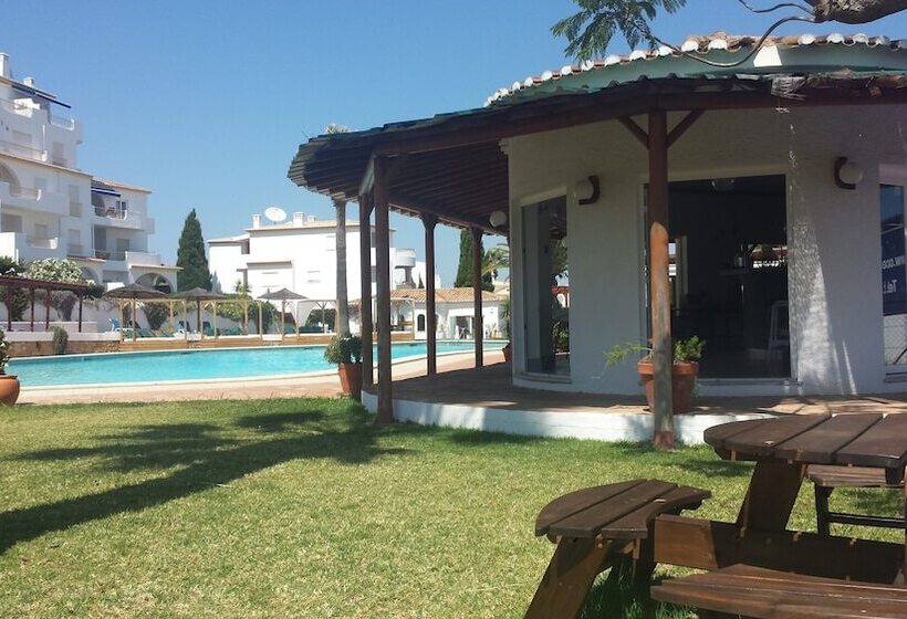 Luz Ocean Club Apartments