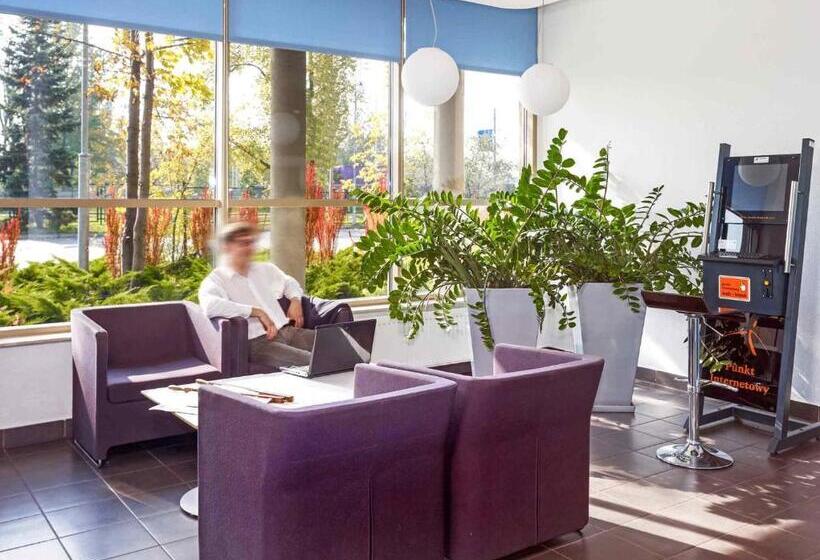 モーテル Ibis Budget Wrocław Stadion