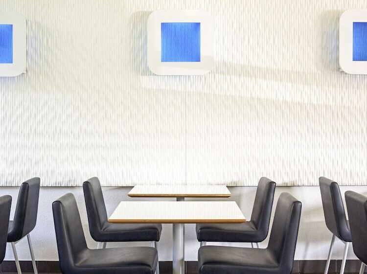 モーテル Ibis Budget Wrocław Stadion