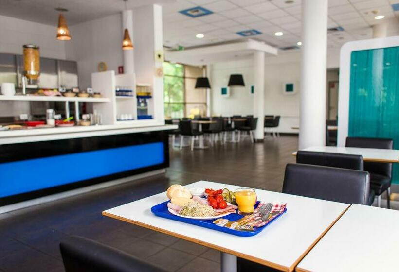 モーテル Ibis Budget Wrocław Stadion