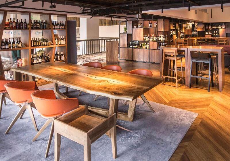 Novotel Poznan Centrum