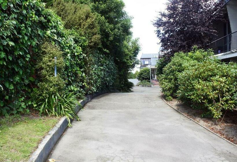 Pacific Park Motel And Conference Centre