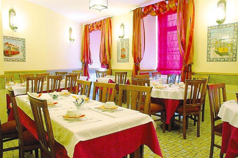 پانسیون Grande Pensao Residencial Alcobia