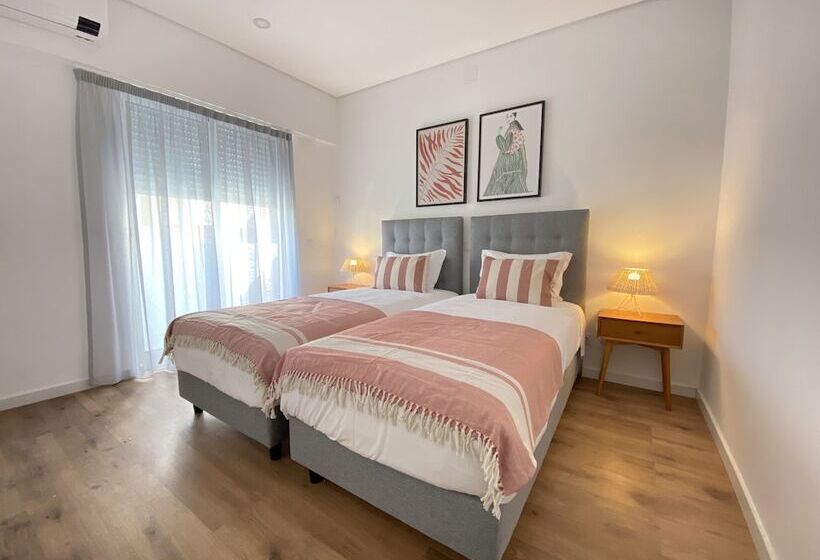 اقامتگاه Made Inn Faro