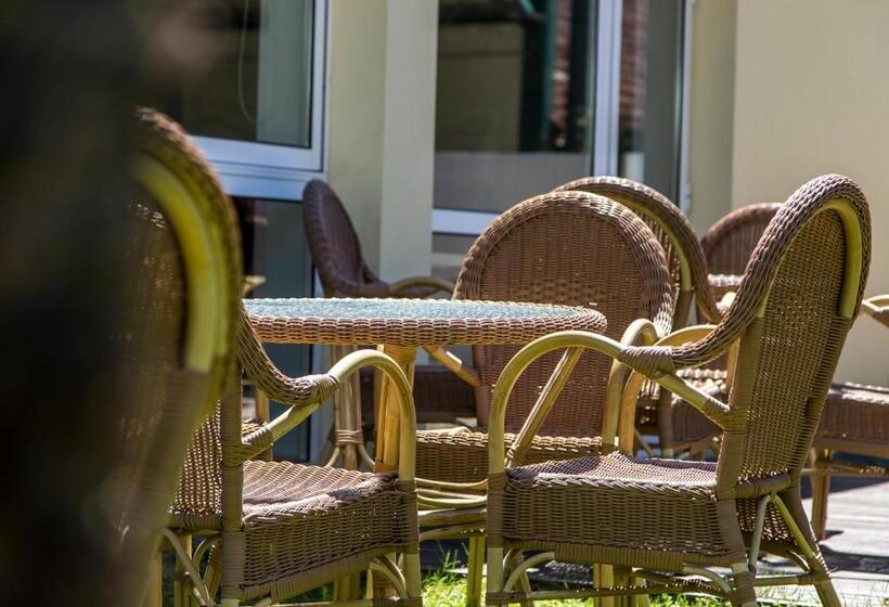 레지던스 Columbano