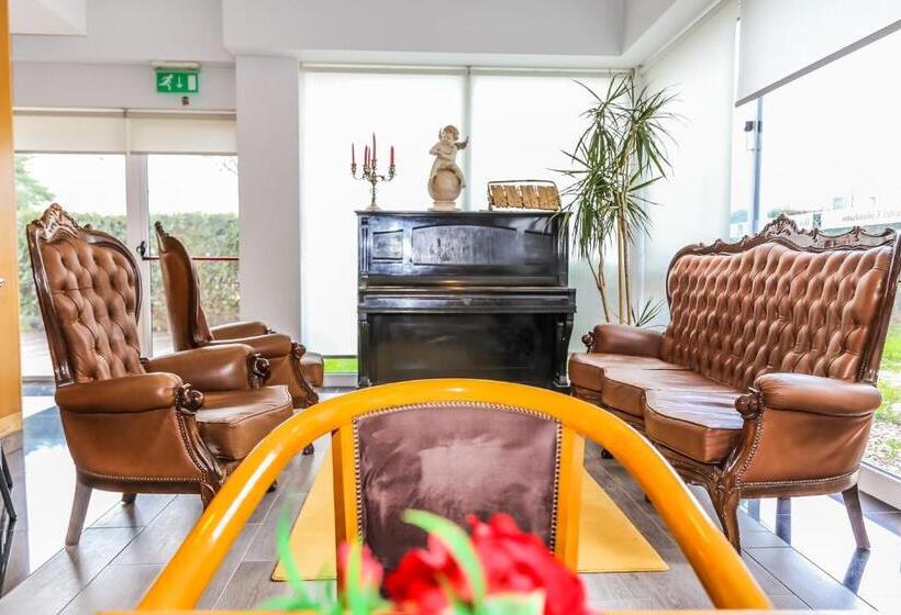 레지던스 Columbano