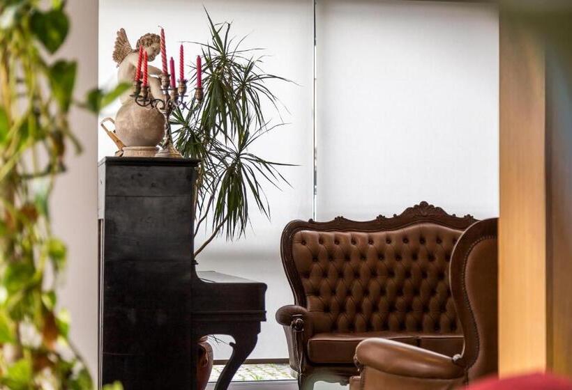 레지던스 Columbano