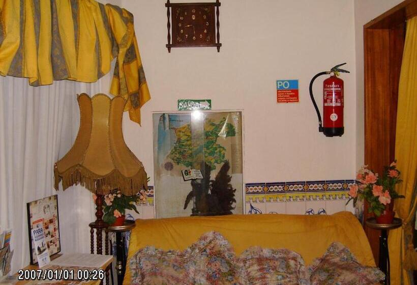 レジデンス Olhos Pretos