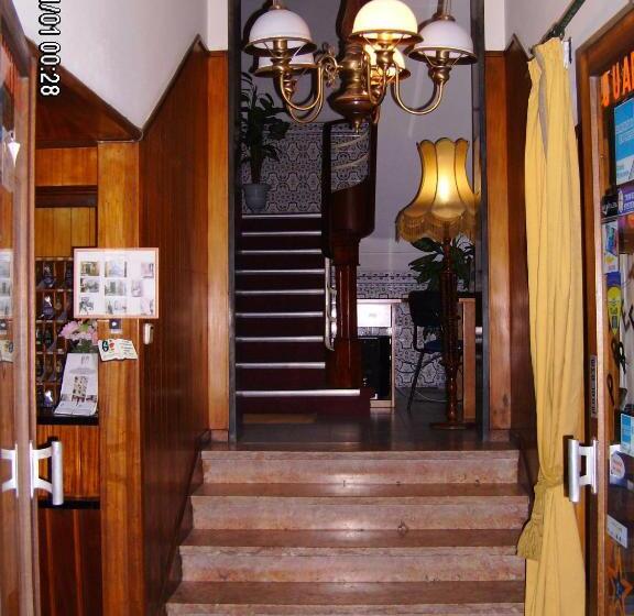 レジデンス Olhos Pretos