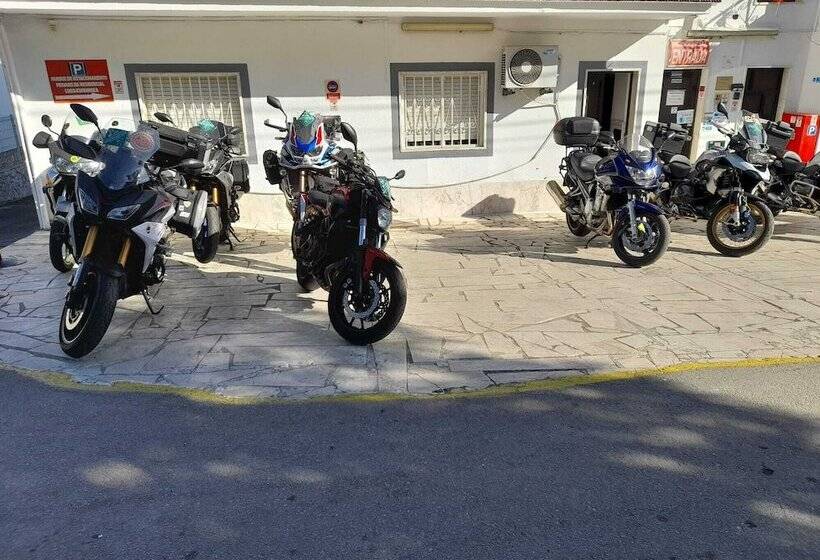 레지던스 Alojamento Elvas Luso Espanhola