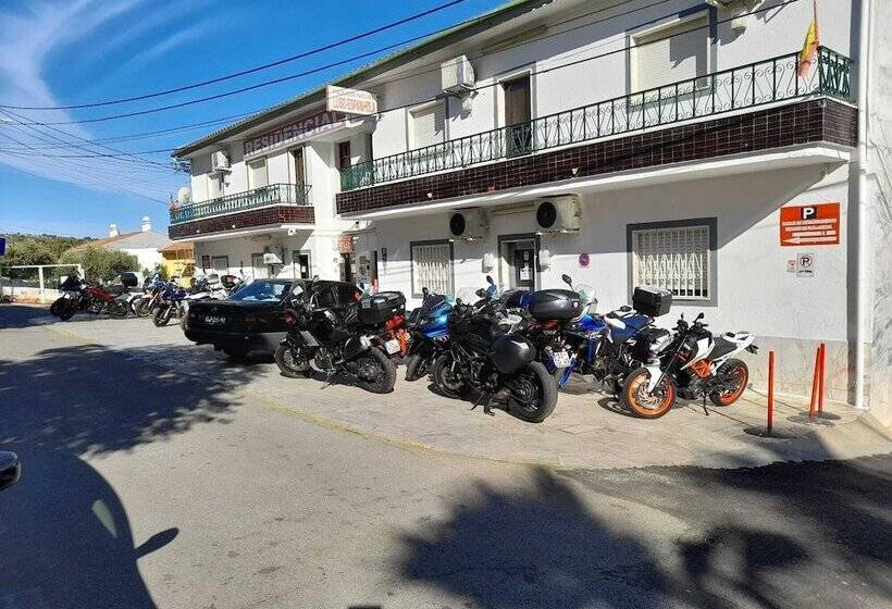 레지던스 Alojamento Elvas Luso Espanhola