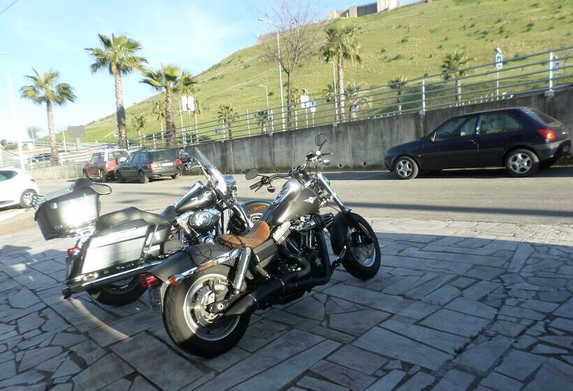 레지던스 Alojamento Elvas Luso Espanhola