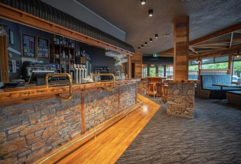 استراحتگاه Distinction Luxmore