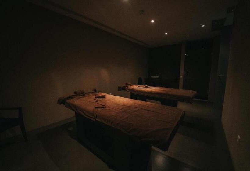 Sweet Atlantic Hotel & Spa