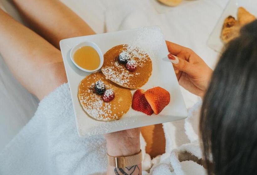 Sweet Atlantic Hotel & Spa